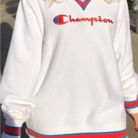 Champion White Sweatshirt with orange and blue trim - Picture 8 of 8